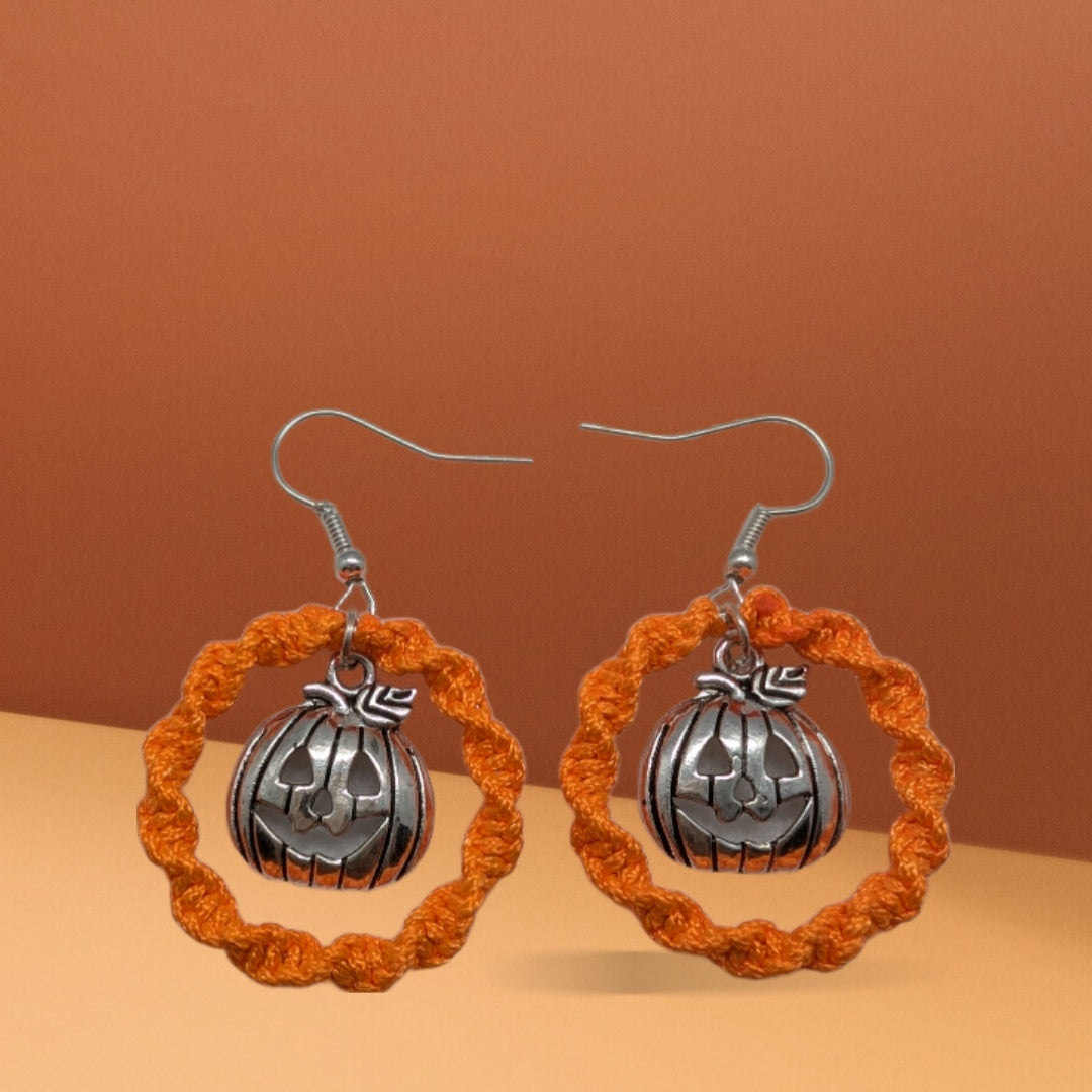 pendentif citrouille souriante en métal & nœud plat unidirectionnel