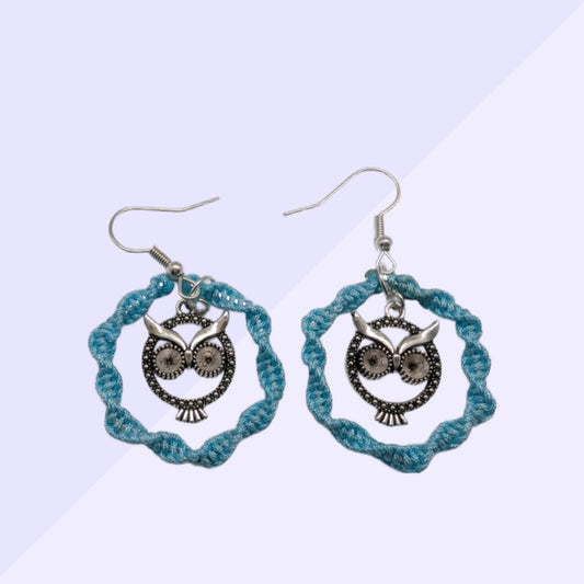 pendentif chouette en métal & nœud plat unidirectionnel